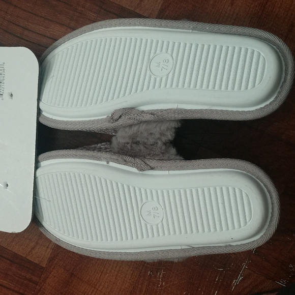 Women slippers with bow accent - Picture 2 of 5